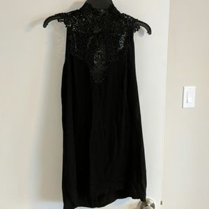 High Neck - Black Lace Tank sz L